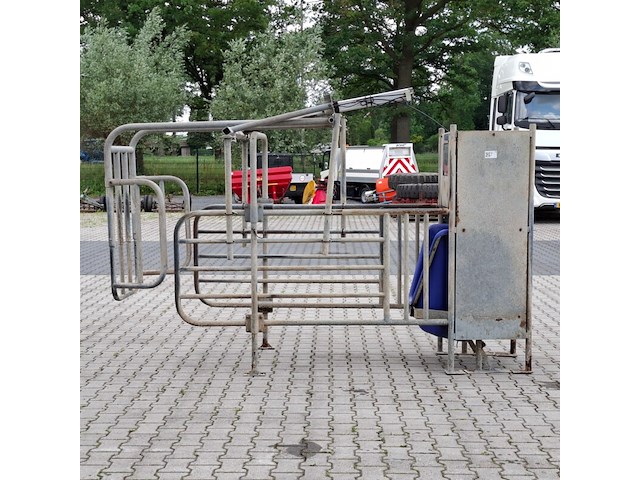 Krachtvoerstation, delaval - afbeelding 9 van  12