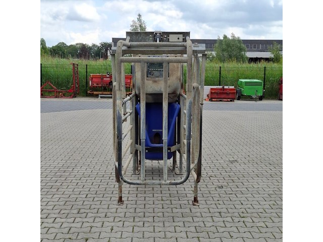 Krachtvoerstation, delaval - afbeelding 11 van  12