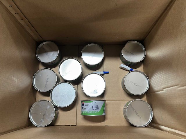 Krafft - partij blikken glasvezelplamuur / fiberglass filler (9x) - afbeelding 5 van  5