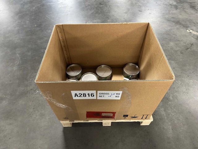 Krafft - partij blikken glasvezelplamuur / fiberglass filler (9x) - afbeelding 3 van  5