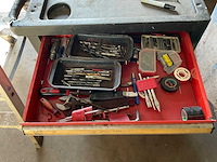 Kraft gereedschapswagen met inhoud - afbeelding 2 van  8