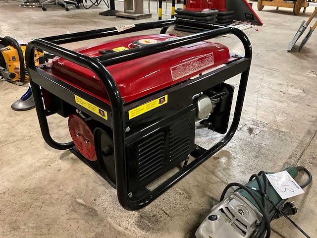 Kraftech kt6500w stoomgenerator - afbeelding 2 van  5