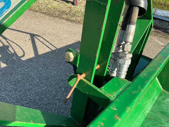 Krafter - hydraulische grondbak tractor - afbeelding 7 van  15