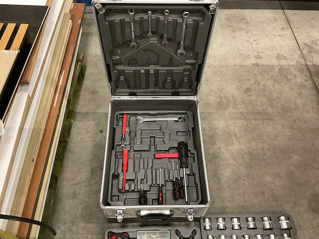 Kraftwerk gevulde gereedschapstrolley - afbeelding 3 van  3