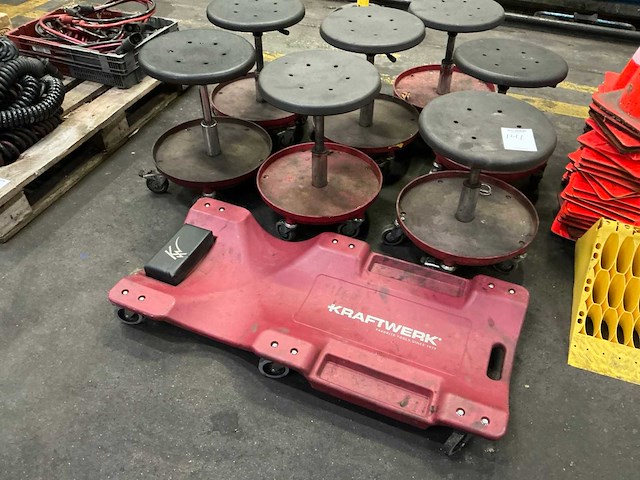 Kraftwerk werkplaatskruk (7x) - afbeelding 1 van  4