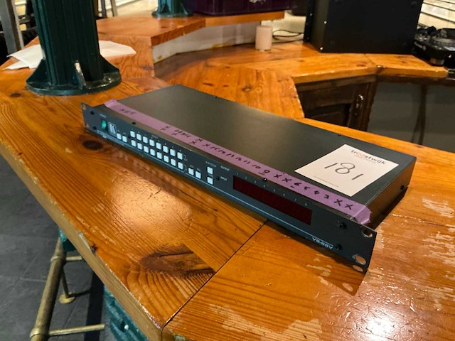 Kramer vs-88v video matrix switcher - afbeelding 2 van  3