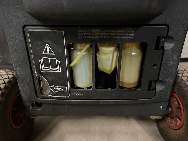 Kramp / ecotechnics - 2010 - 2500hd - airco test- en vulapparaat r134a - afbeelding 6 van  6