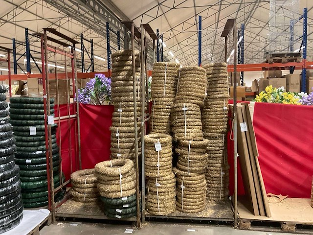 Kransen - afbeelding 2 van  15