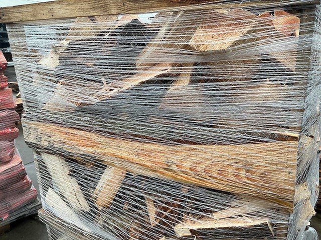 Krat gekloofd hout (1,80 m3) - afbeelding 6 van  9