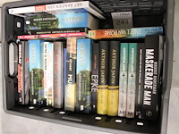 Krat met 20 nieuwe leesboeken - afbeelding 2 van  2