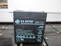 Krat met accu's bb type hr5.5-12, totaal 30 stuks. - afbeelding 4 van  4