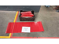 Krat met afdekzeiltjes - afbeelding 1 van  2