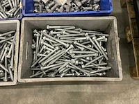 Krat met bevestigingsmateriaal (4x) - afbeelding 5 van  10