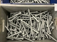 Krat met bevestigingsmateriaal (4x) - afbeelding 3 van  10