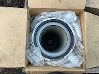 Krat met diverse filters overige machine toebehoren - afbeelding 11 van  11