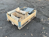 Krat met diverse leidingen en stekkers overige gereedschappen - afbeelding 15 van  19