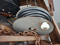 Krat met diversen o.a. hydro motor - afbeelding 3 van  10