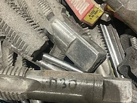 Krat tappen en frezen - afbeelding 6 van  7