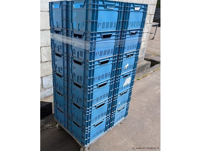 Kratten - 24 stuks op onderwagen - afbeelding 1 van  3