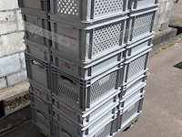Kratten - 28 stuks op onderwagen - afbeelding 1 van  3