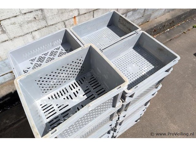 Kratten - 28 stuks op onderwagen - afbeelding 3 van  3