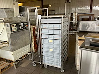 Kratten- en regaalwagen - afbeelding 1 van  1