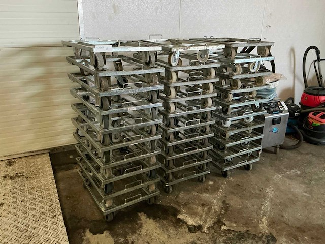 Kratten trolly (30x) - afbeelding 1 van  3