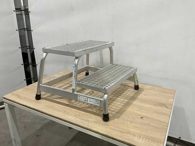 Krause aluminium trapje - afbeelding 1 van  5