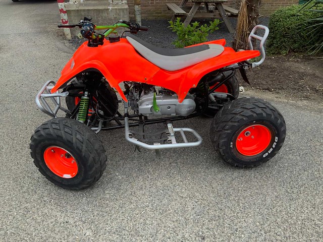 Kreidler quad - afbeelding 2 van  9