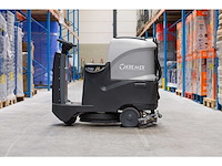 Kremer - 2024 - kr-fr70 - industriële zit schrobzuigmachine - afbeelding 2 van  26