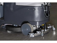 Kremer - 2025 - kr-fr70 - industriële zit schrobzuigmachine - afbeelding 2 van  28