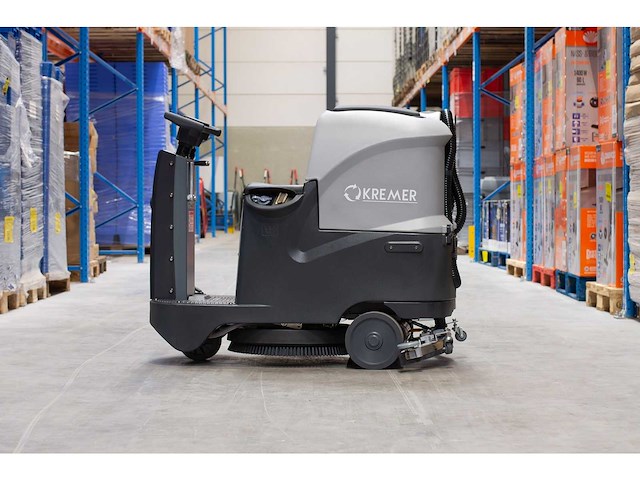 Kremer - 2025 - kr-fr70 - industriële zit schrobzuigmachine - afbeelding 12 van  28
