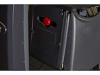 Kremer - 2025 - kr-fr70 - industriële zit schrobzuigmachine - afbeelding 16 van  25
