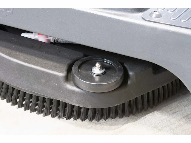 Kremer - 2025 - kr-fr70 - industriële zit schrobzuigmachine - afbeelding 28 van  28