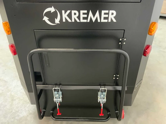 Kremer - 2025 - krs100 - straatveegmachine - afbeelding 12 van  25