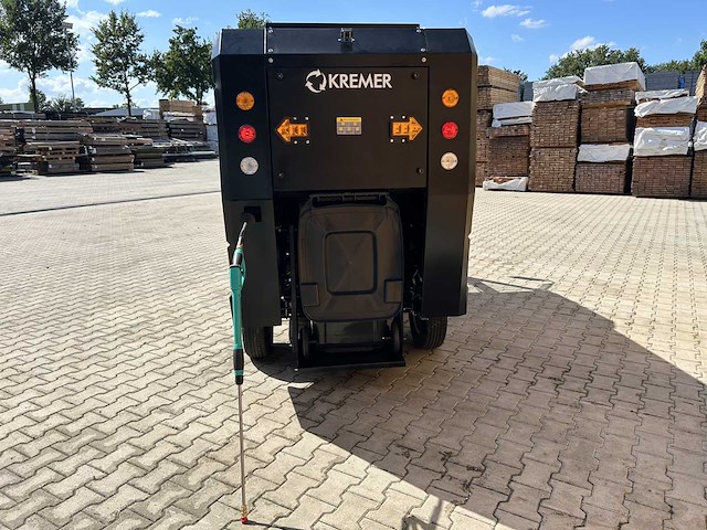 Kremer - 2025 - krs500 - parkeerplaats veegmachine - afbeelding 22 van  32