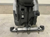 Kremer - 2026 - kr-fl50a - zelfrijdende veegmachine - afbeelding 3 van  17