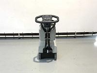 Kremer - 2026 - krm30 - zelfrijdende veegmachine - afbeelding 9 van  13