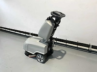 Kremer - 2026 - krm30 - zelfrijdende veegmachine - afbeelding 2 van  4