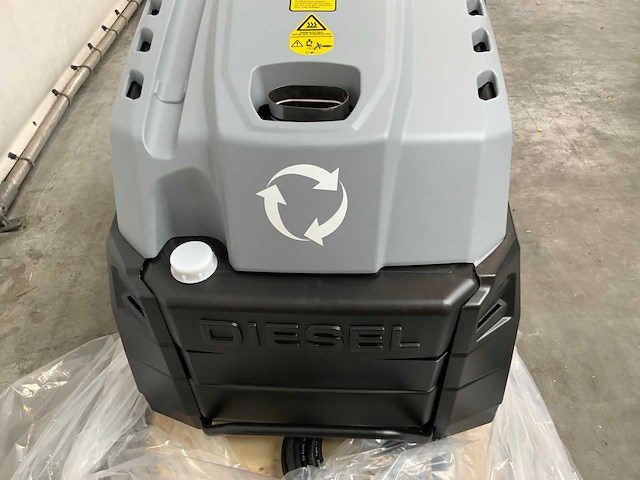 Kremer - kr7300 - heetwater hogedrukreiniger diesel - afbeelding 7 van  8