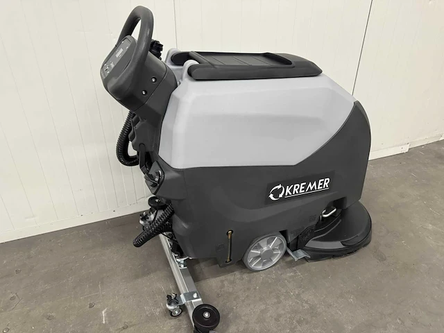 Kremer kr-fl50a - schrobzuigmachine - schrobben - zuigen en drogen - reinigingsmachine - afbeelding 5 van  14
