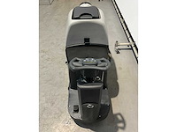 Kremer kr-fr70 opzit schrobmachine - werkbreedte 56cm - werk capaciteit 3500m2/u - afbeelding 2 van  17