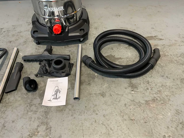 Kremer kr65ls - industriële stofzuiger nat/droog - 2400w - geintegreerd stopcontact - afbeelding 8 van  9