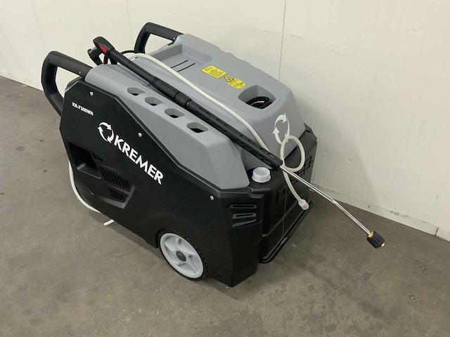 Kremer kr7300wh - hogedrukreiniger heetwater 140c - diesel - 210 bar - 1500 l/h - 5800w - afbeelding 13 van  13