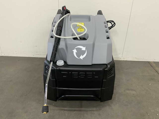 Kremer kr7300wh - hogedrukreiniger heetwater 140c - diesel - 210 bar - 1500 l/h - 5800w - afbeelding 12 van  13