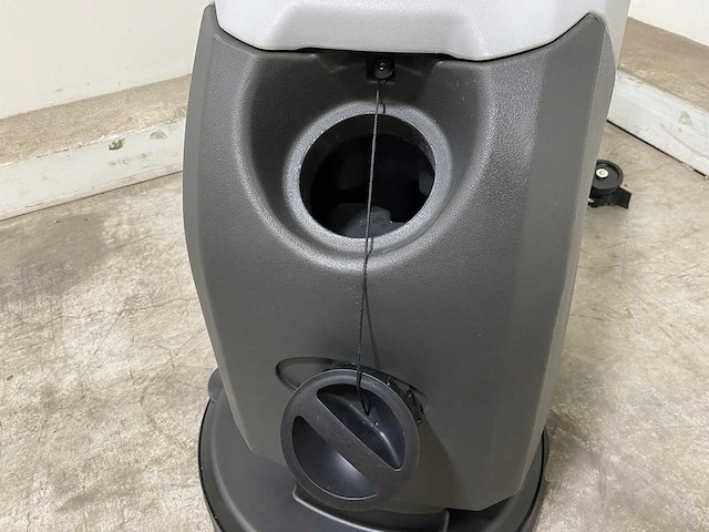 Kremer krfl50-a vloerschrobmachine - afbeelding 8 van  29