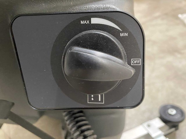 Kremer krfl50-a vloerschrobmachine - afbeelding 21 van  29
