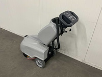 Kremer krm30 schrobmachine - schrobben en drogen in één werkgang - 2 motoren - afbeelding 4 van  10