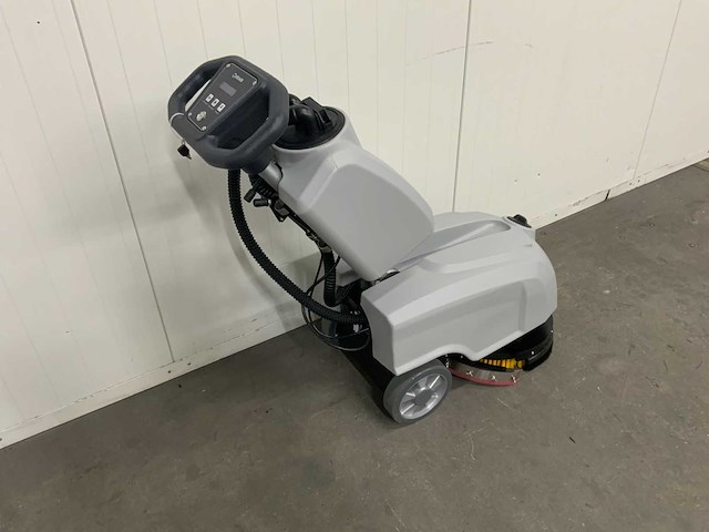 Kremer krm30 schrobmachine - schrobben en drogen in één werkgang - 2 motoren - afbeelding 7 van  10