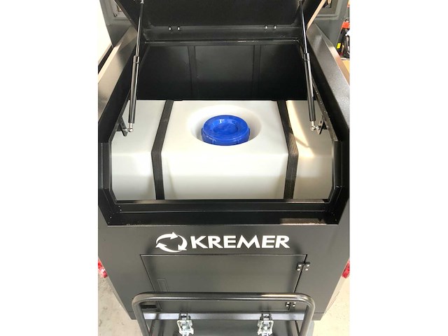 Kremer krs100 - zelfrijdende veegmachine met cabine - werkbreedte 190 cm - waternevel sproeisysteem - afbeelding 10 van  24